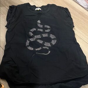 Black Snake Print Muscle Tee